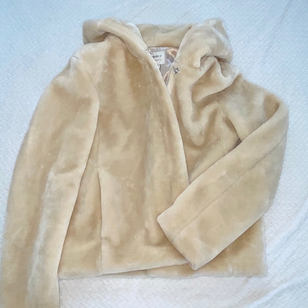 Faux Fur Jacket in champagne